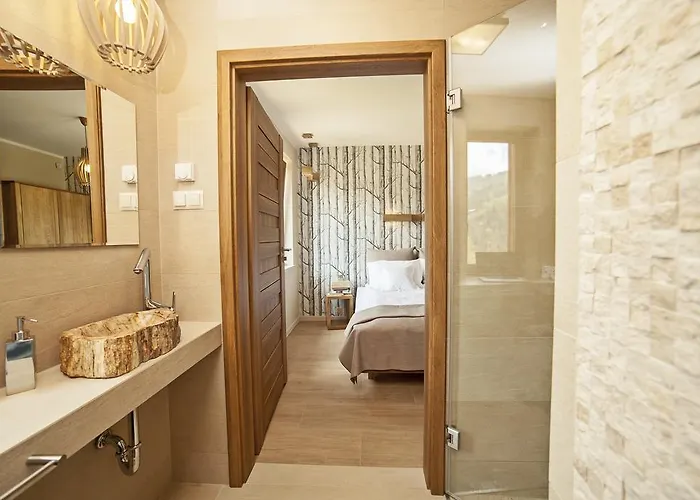 Aspen Deluxe Apartment *