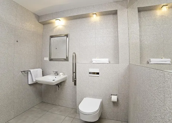 Aspen Deluxe Apartment *